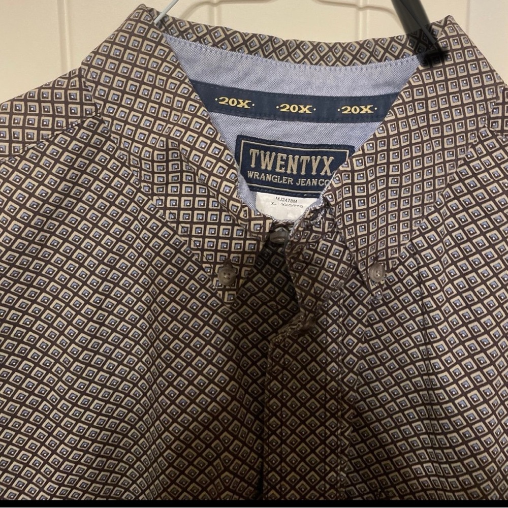 Wrangler Men's Diamond Pattern Shirt - Brown and Blue